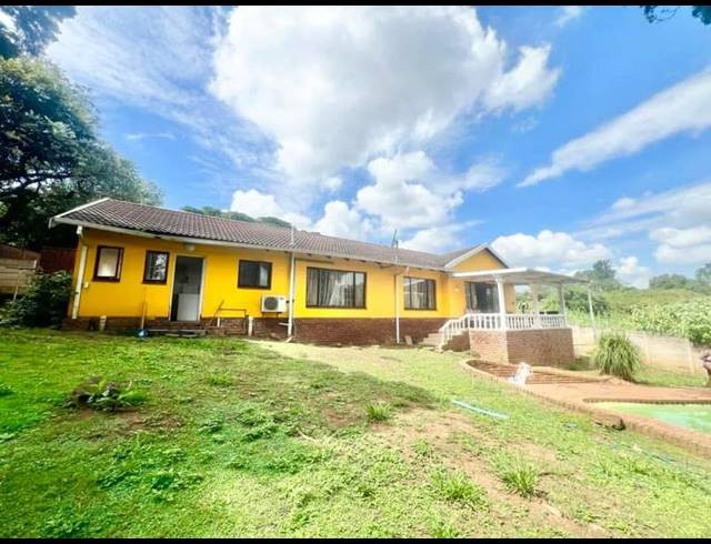 3 BEDROOM HOUSE FOR SALE IN HAYFIELDS